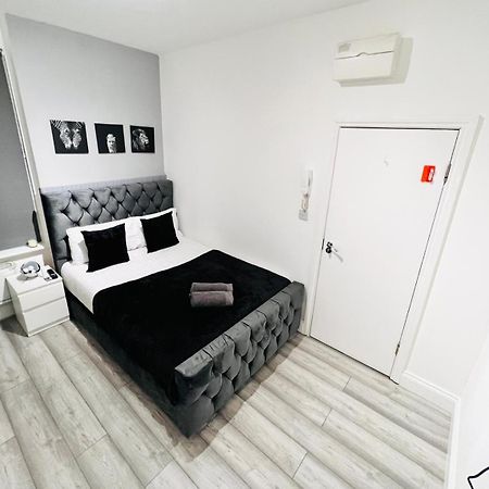 Central Studios In Top Location Лондон Экстерьер фото