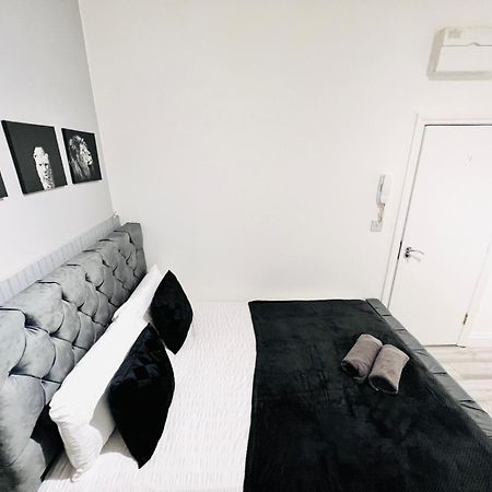 Central Studios In Top Location Лондон Экстерьер фото