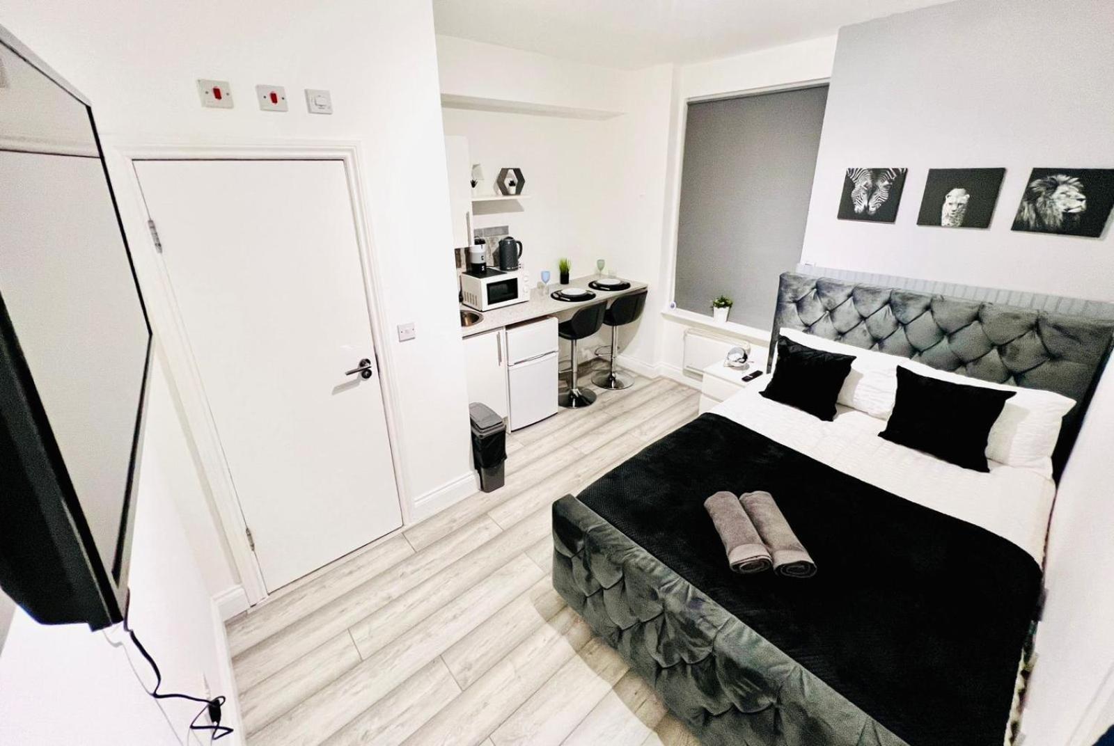 Central Studios In Top Location Лондон Экстерьер фото