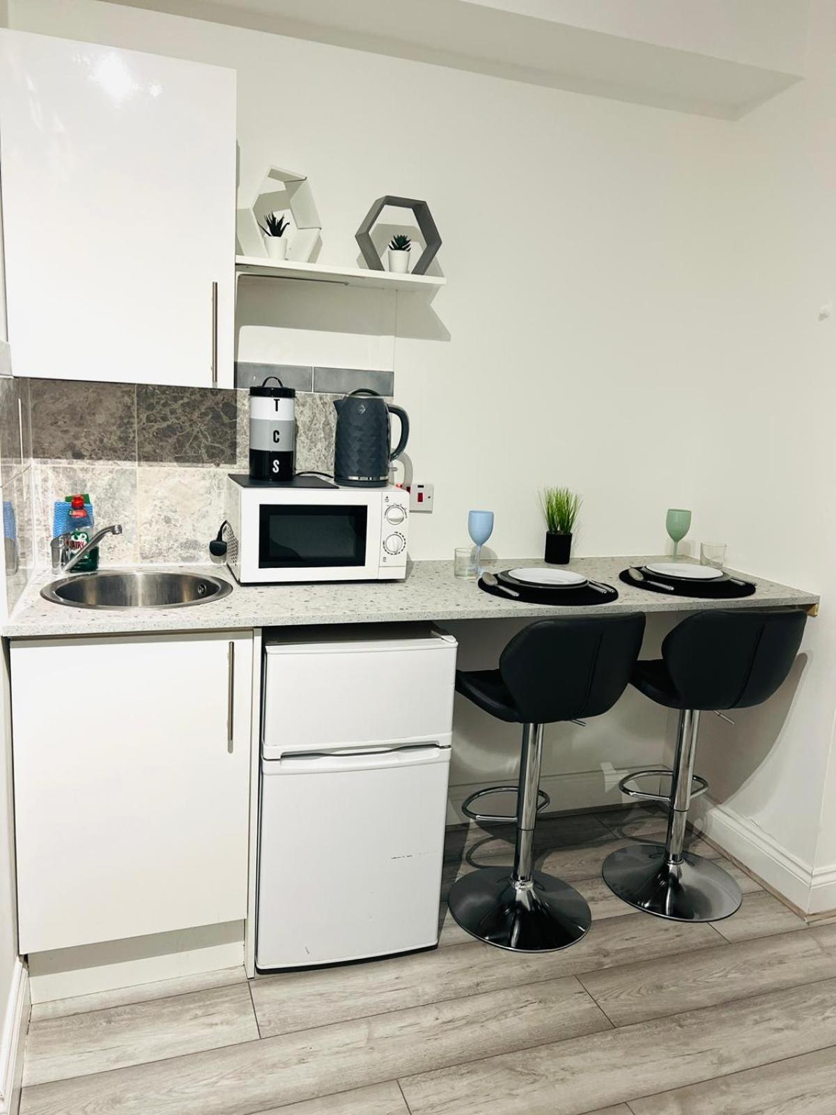 Central Studios In Top Location Лондон Экстерьер фото
