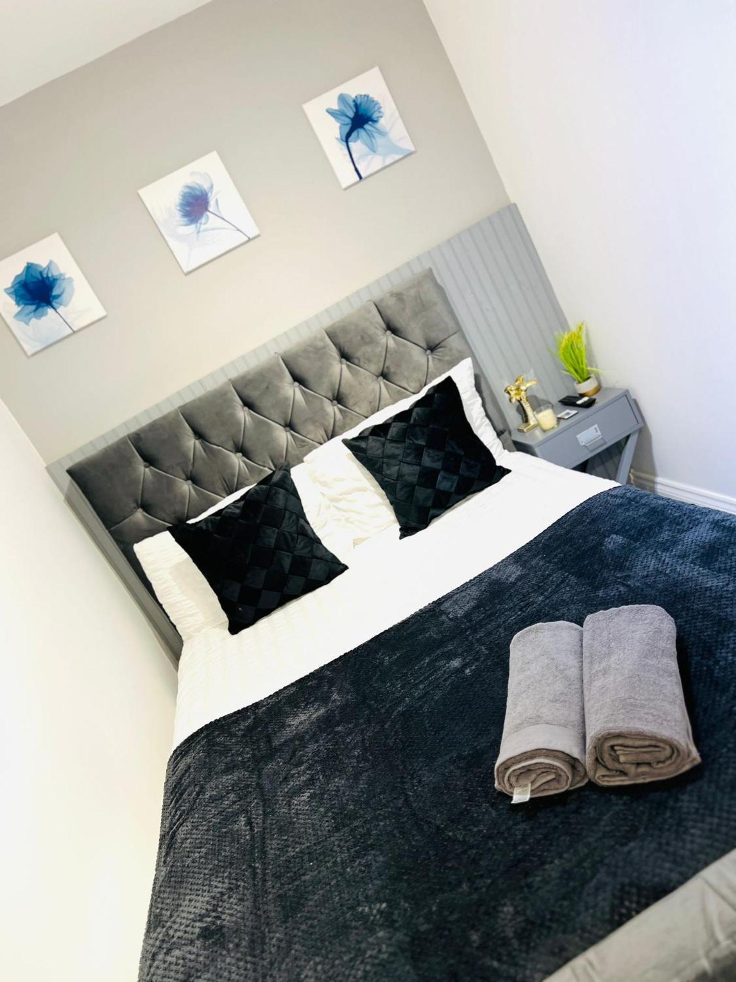 Central Studios In Top Location Лондон Экстерьер фото