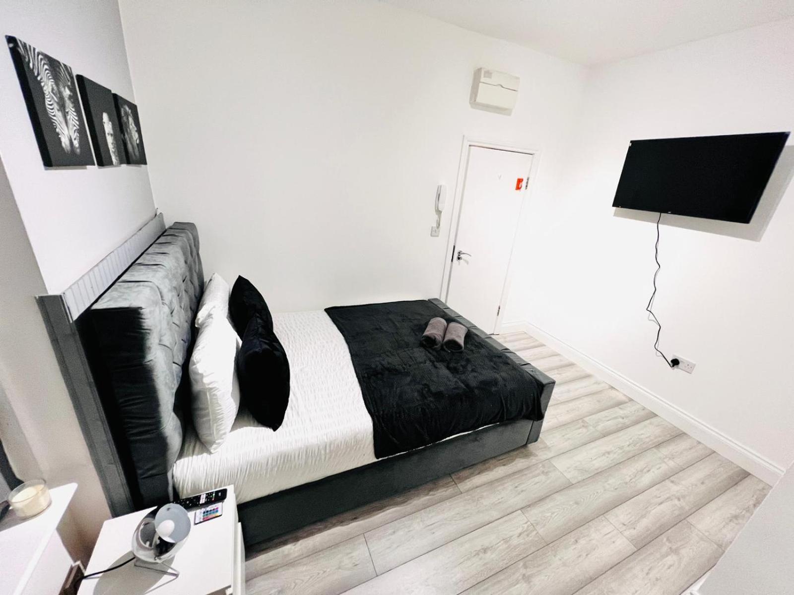 Central Studios In Top Location Лондон Экстерьер фото