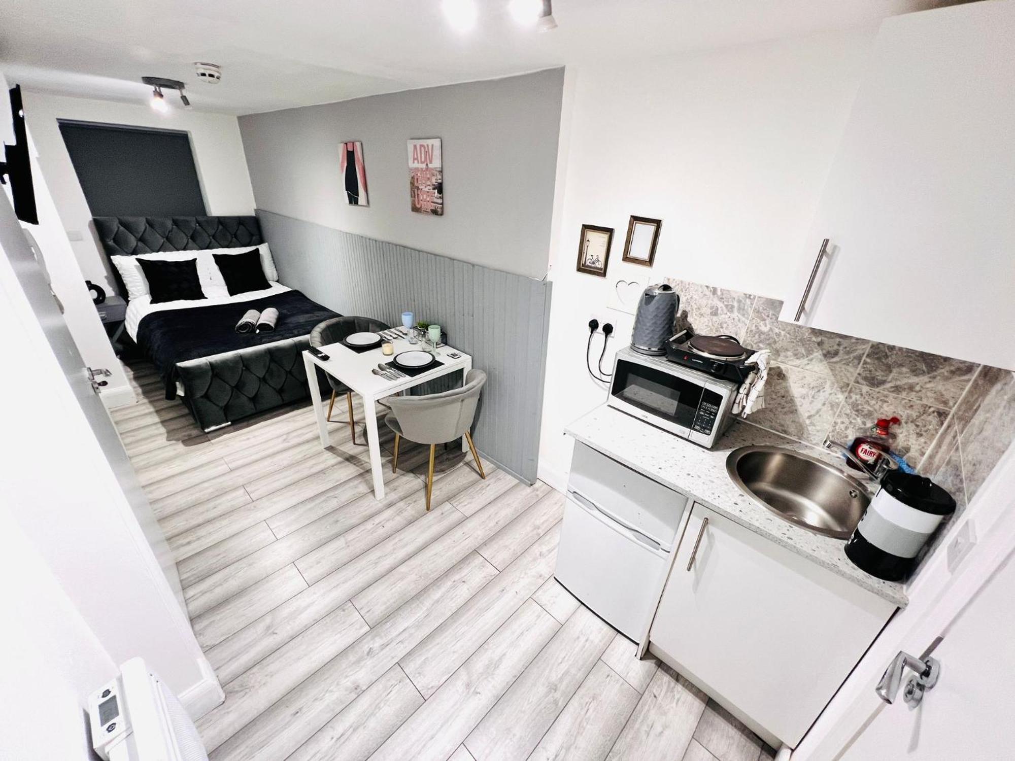 Central Studios In Top Location Лондон Экстерьер фото