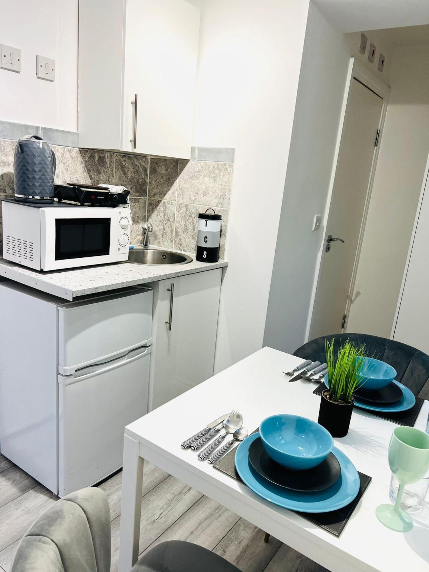 Central Studios In Top Location Лондон Экстерьер фото