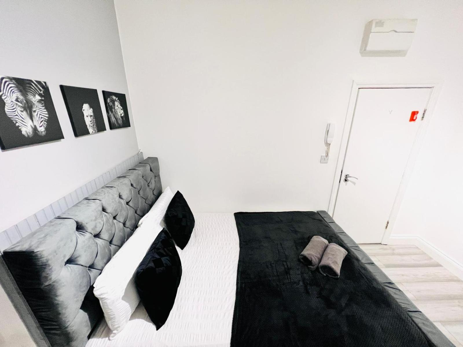 Central Studios In Top Location Лондон Экстерьер фото