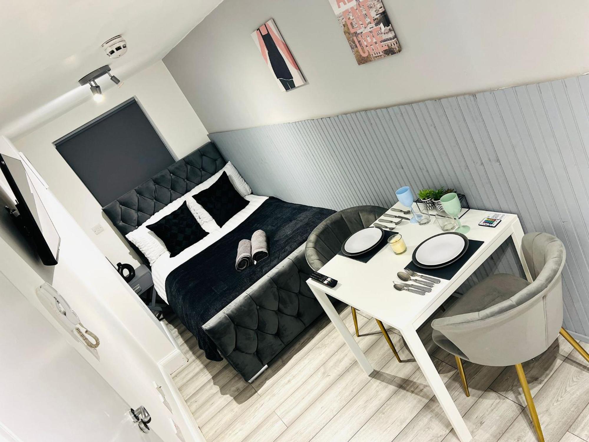 Central Studios In Top Location Лондон Экстерьер фото