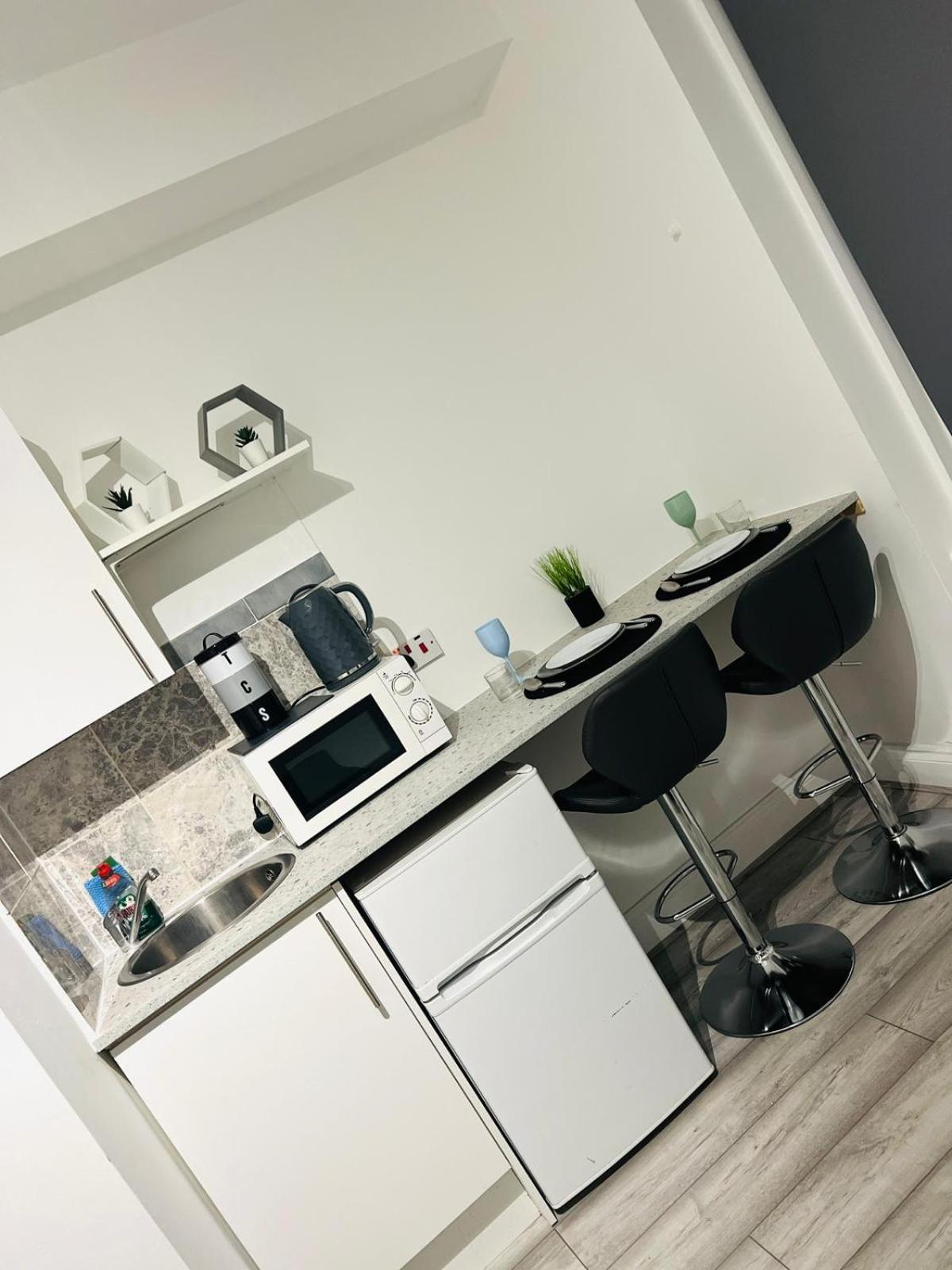 Central Studios In Top Location Лондон Экстерьер фото