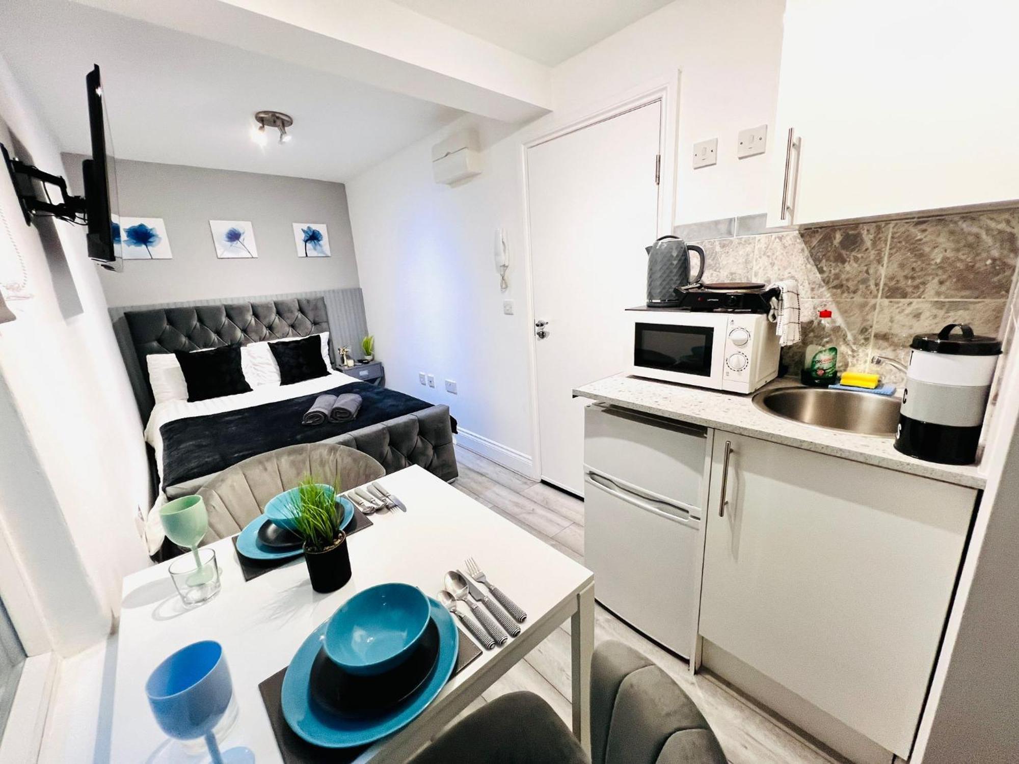 Central Studios In Top Location Лондон Экстерьер фото
