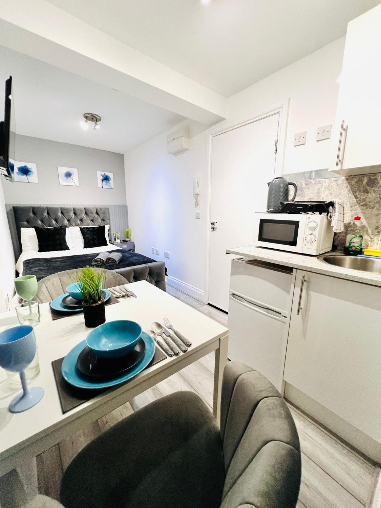 Central Studios In Top Location Лондон Экстерьер фото
