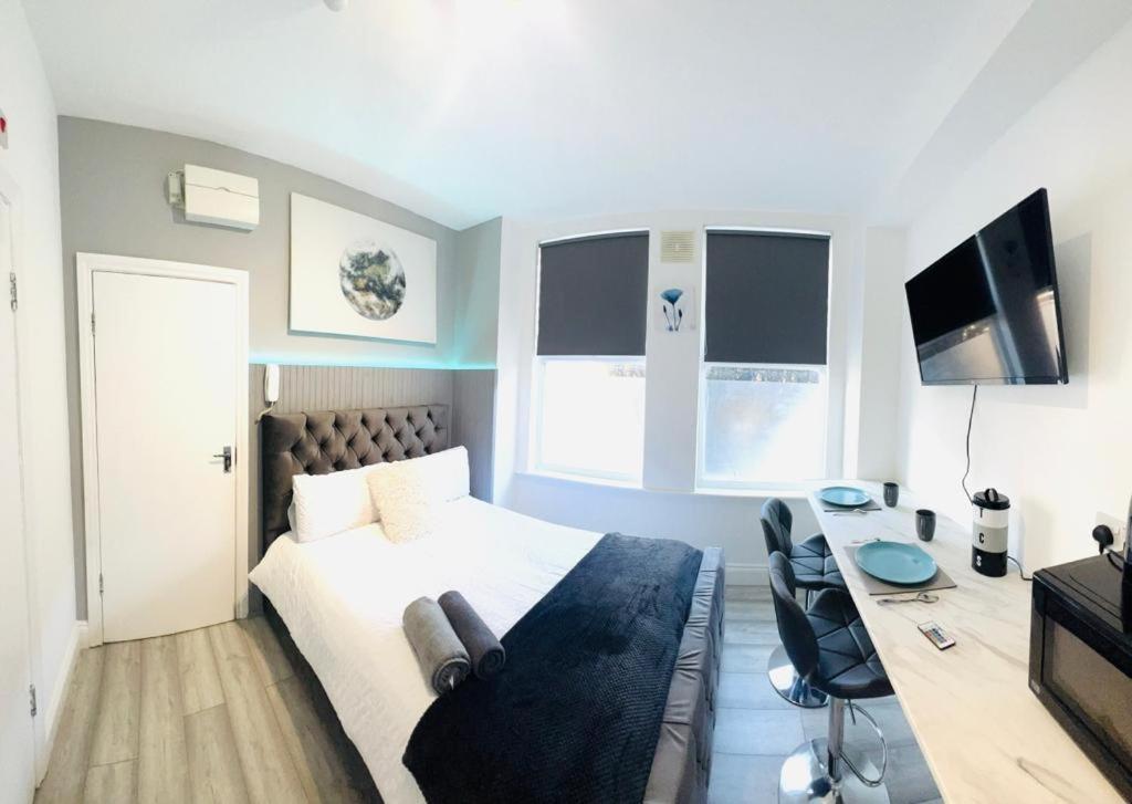Central Studios In Top Location Лондон Экстерьер фото